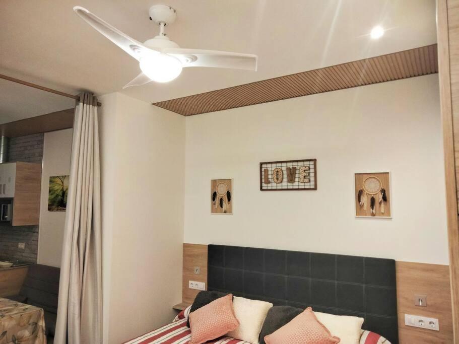 Loft La Calahorra Del Bere Con Posibilidad De Aparcamiento Pregunta Por El Pack Mas Amor Córdoba Kültér fotó